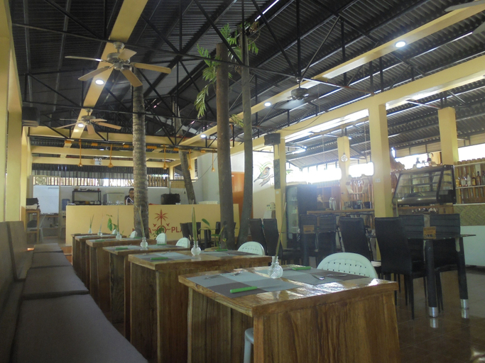 Food & Drinks 5, Maya Playa, Panglao