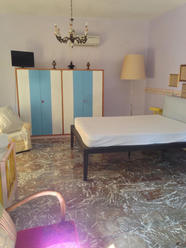 Bedroom 4, B&B Falcone, Cosenza