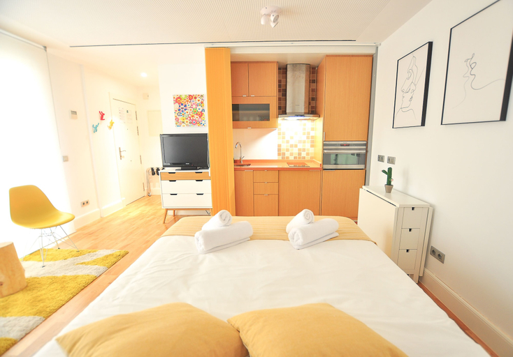 Bedroom 4, RENTHAS Madre de Dios Estudio, Málaga
