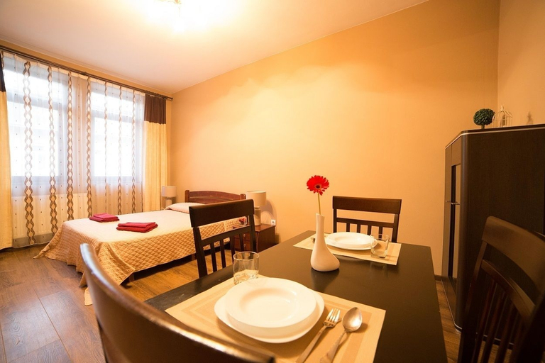 Others 3, Aparthotel na Mytniy, L'vivs'ka