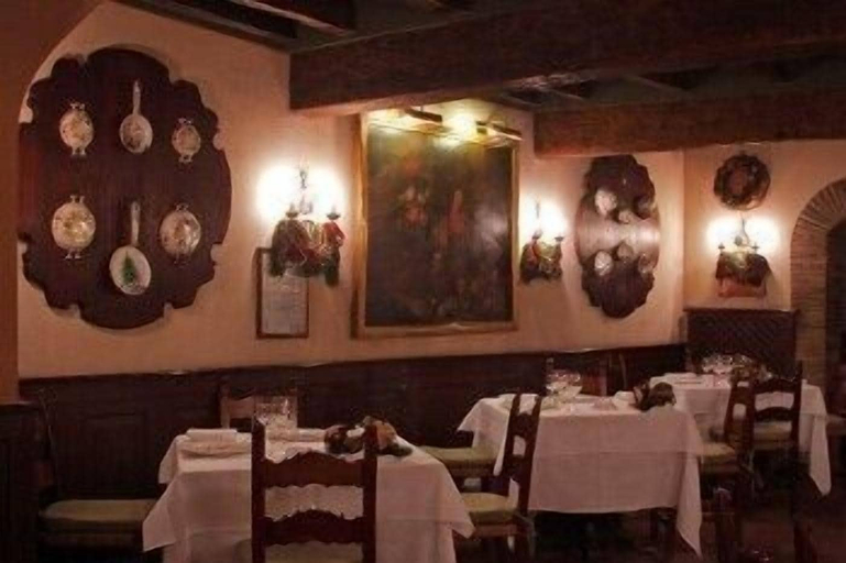 Food & Drinks 5, Hotel Arnaldo Aquila d'Oro, Reggio Nell'Emilia