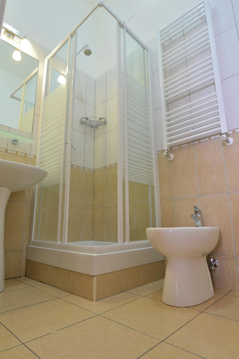 Bathroom 3, Ottaviano Guest House, Rome