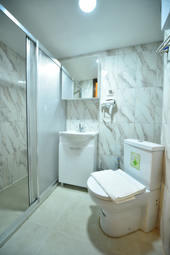Bathroom 5, Maravilloso Hotel Pera, Beyoğlu
