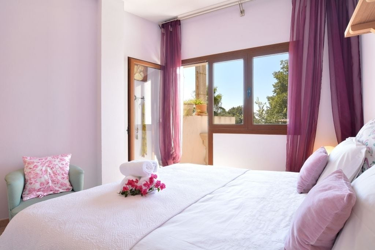 Bedroom 2, Mallorca traditional village townhouse, Baleares