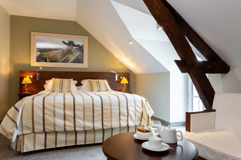 Bedroom 3, Hotel Restaurant Famille Bourgeois, Cher