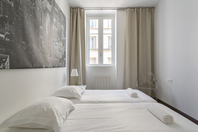 Bedroom 3, Le Jacquard, Rhône