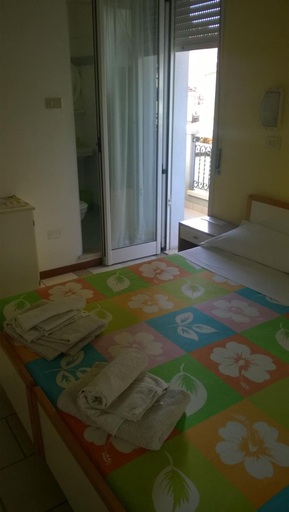 Bedroom 3, Hotel Maria Gabriella, Rimini