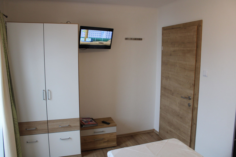 Bedroom 2, Forellenstube, Zell am See