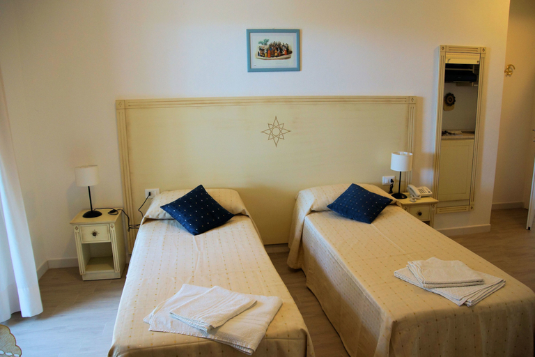 Bedroom 3, Hotel Tartaruga Bianca, Sassari
