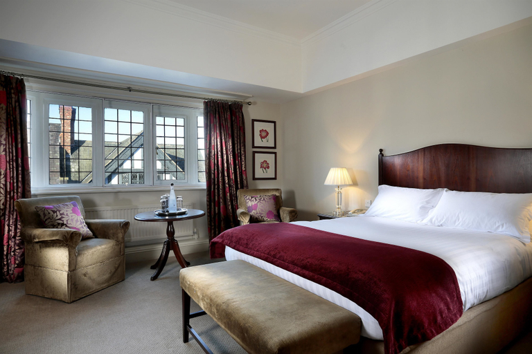 Bedroom 3, Macdonald New Blossoms Hotel, Chester, Cheshire West and Chester