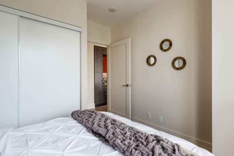 Bedroom 3, QuickStay - Gorgeous 2-Bedroom in the Heart of Downtown, Toronto