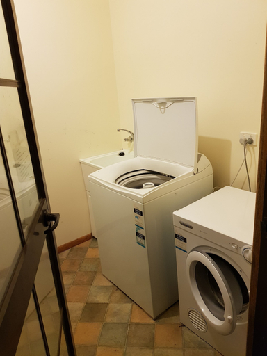 Bathroom 5, Cradle Alpine Retreat, Kentish