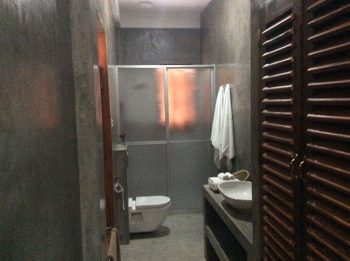 Bathroom 3, Beach Villa Lanka, Tangalle