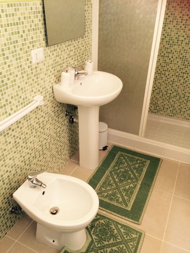 Bathroom 3, Casa Sarago, Sassari