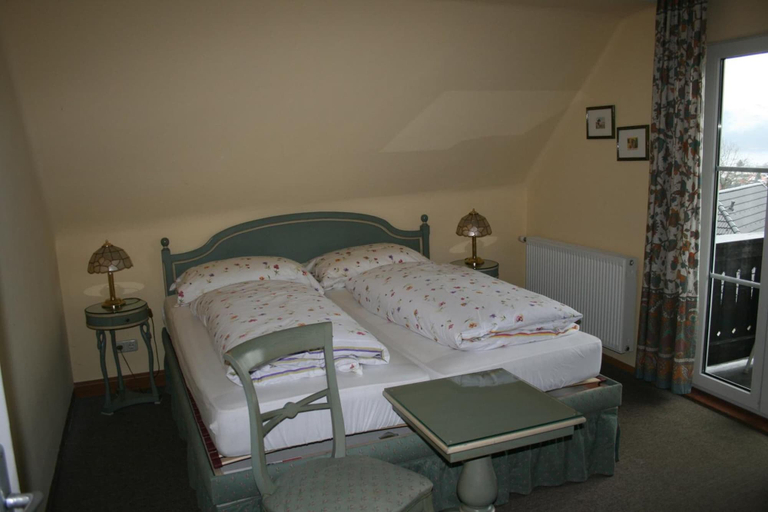 Bedroom 4, Landhaus Strussnighof, Klagenfurt Land