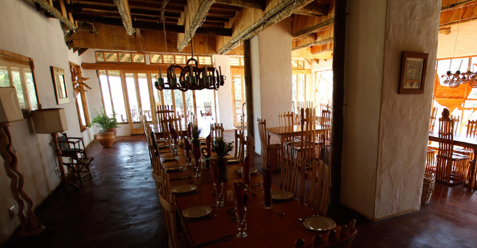 Food & Drinks 5, Antbear Drakensberg Lodge, Uthukela