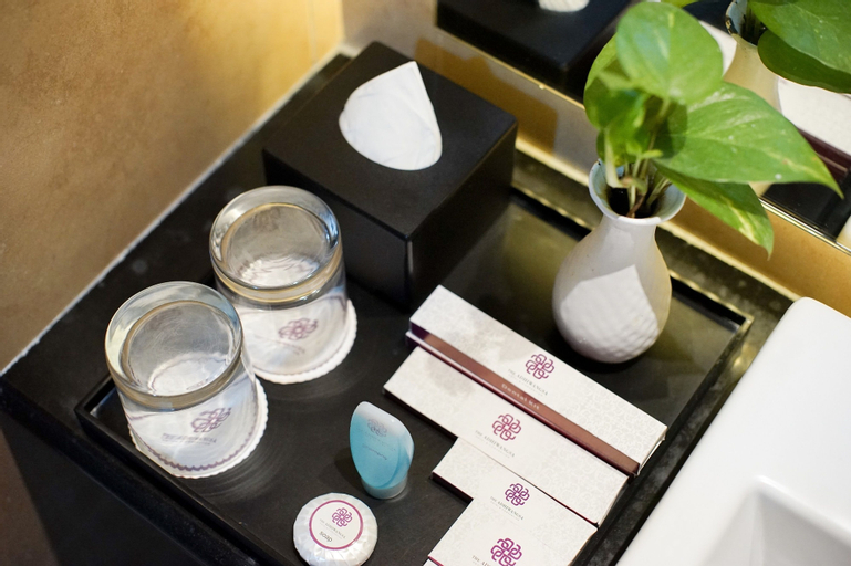 Bedroom 12