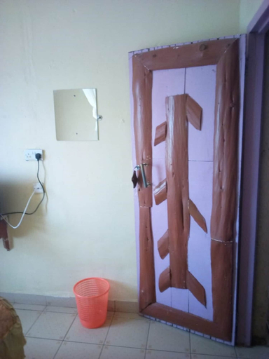 Bathroom 3, Silver Spoon Motel, Kirinyaga Central