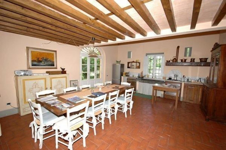 Food & Drinks 5, Villa Fontine, Pisa