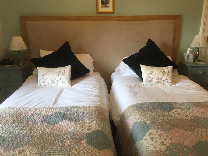 Bedroom 2, Cawthorne House, North Yorkshire
