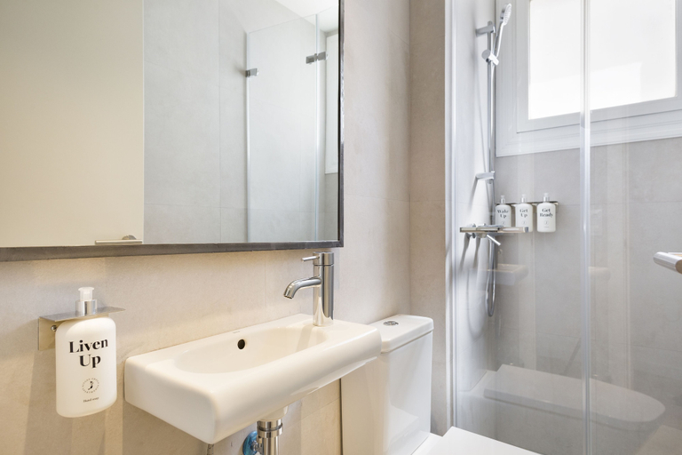Bathroom 3, Sitges Group Calm Beach, Barcelona