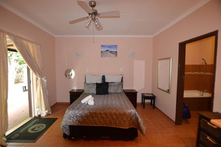 Bedroom 3, Guesthouse 4U, Nkangala