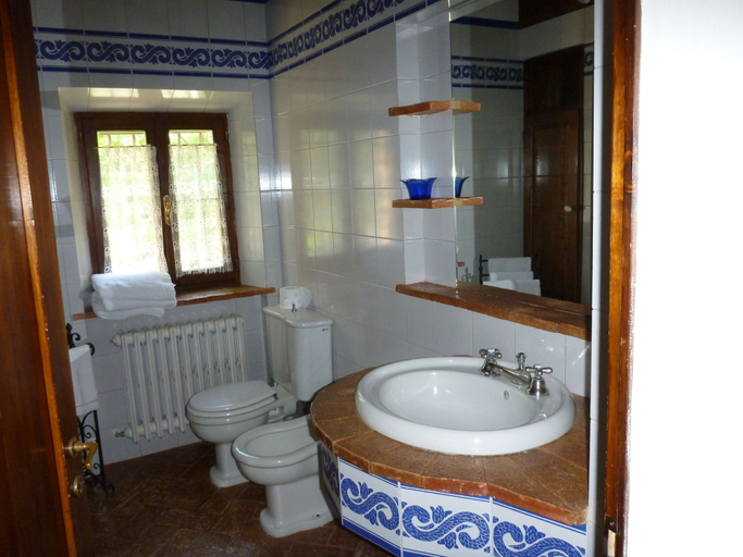 Bathroom 4, IL Molinaccio di Montepulciano, Siena