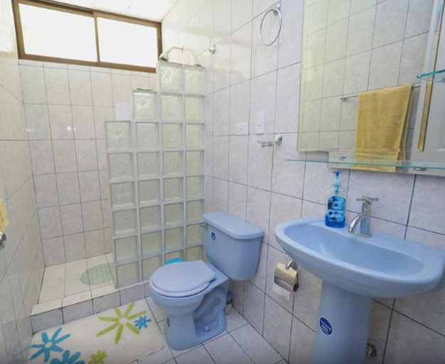 Bathroom 4, Villas Sol Dorado, Garabito