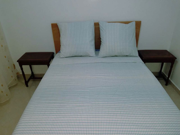 Bedroom 2, Les Oliviers, Meknès