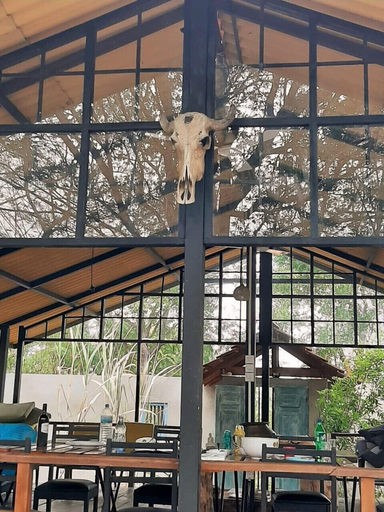 Food & Drinks 5, Elephant Lodge, Sevanagala