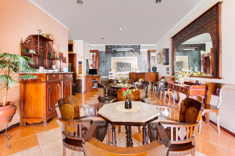 Food & Drinks 4, OYO 3217 The Ts Homestay, Malang