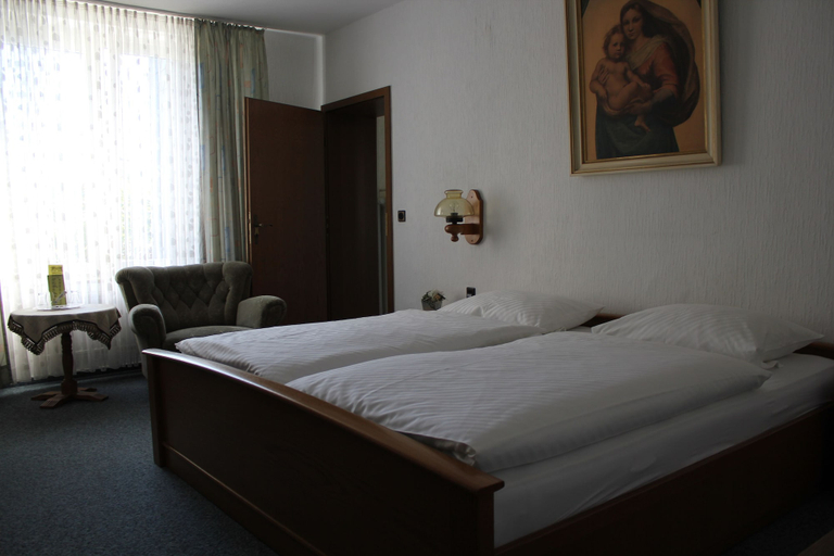 Bedroom 4, Stadt-Hotel Bartels, Soest