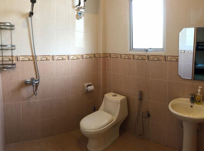 Bathroom 3, Villa Dadap, Bandar Seri Begawan