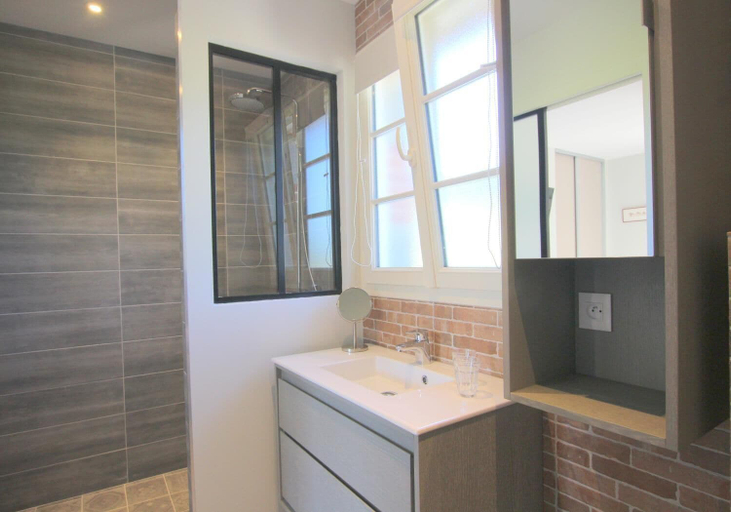 Bathroom 5, Chambres Le Tirel, Calvados