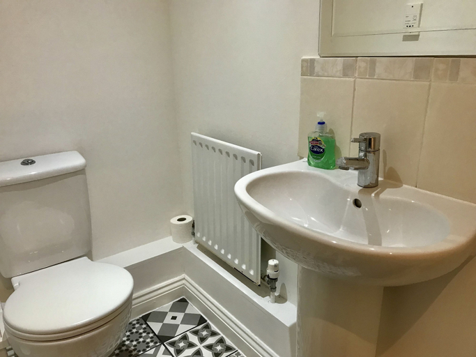 Bathroom, The Old Bookbinders Retreat, Oxfordshire