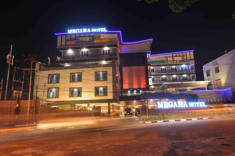 Exterior & Views 1, Megara Hotel, Pekanbaru