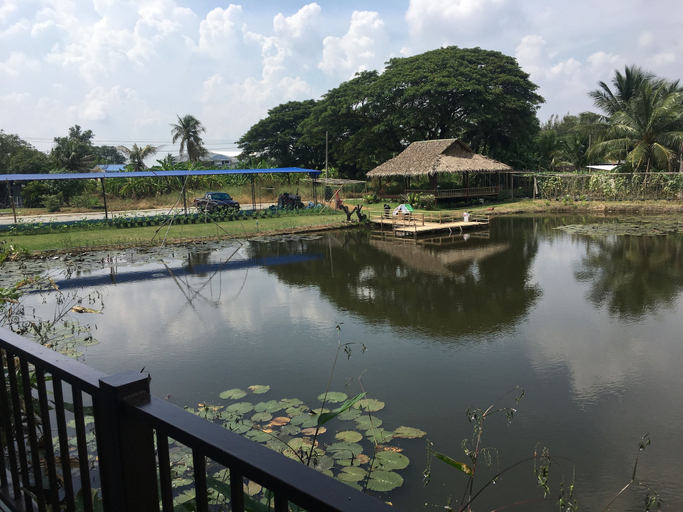 Others 4, Baan Purita, Bang Nam Prieo