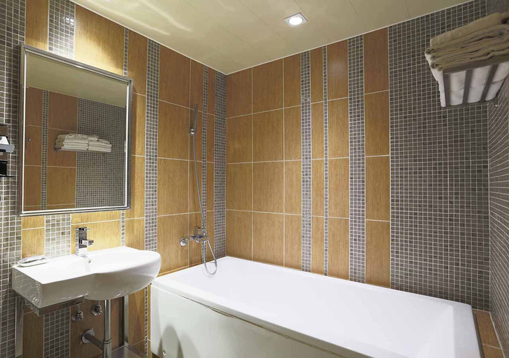Bathroom 5, Royal Group Motel Buo Ai Branch, Kaohsiung