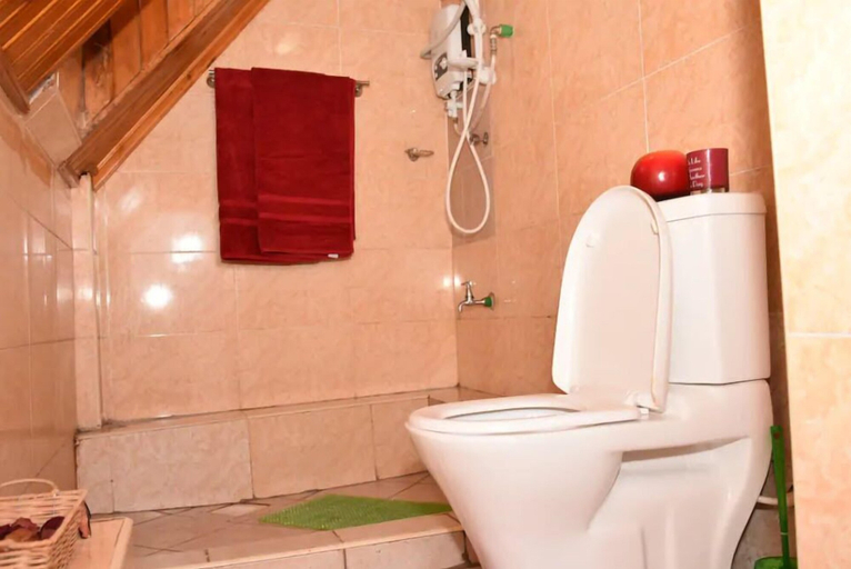 Bathroom, Sherry Homes Skyline Penthouse, Westlands