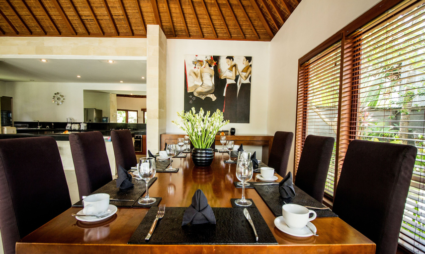 Food & Drinks 5, Amore Villas, Badung