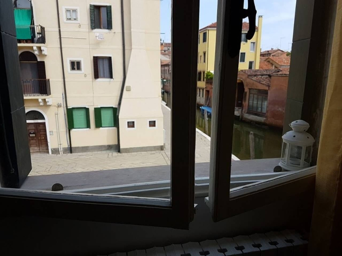 View from property, Grimaldi Apartments - Petit Maison, Venezia