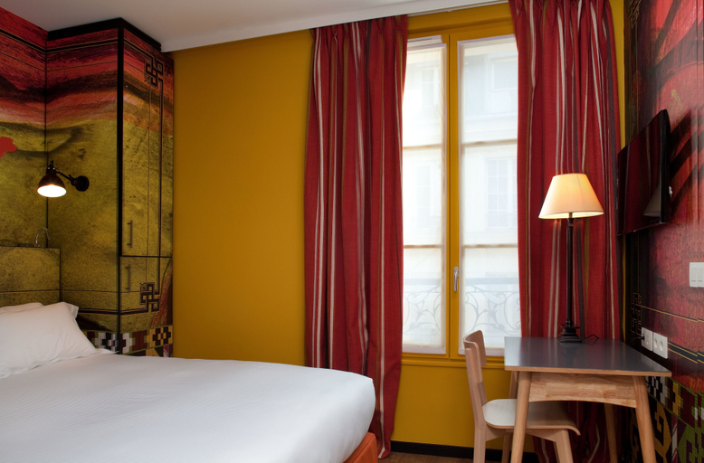 Bedroom 2, Hotel l'Antoine, Paris