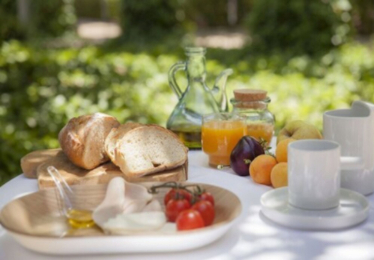 Food & Drinks 5, Confluent Health Resort, Valencia