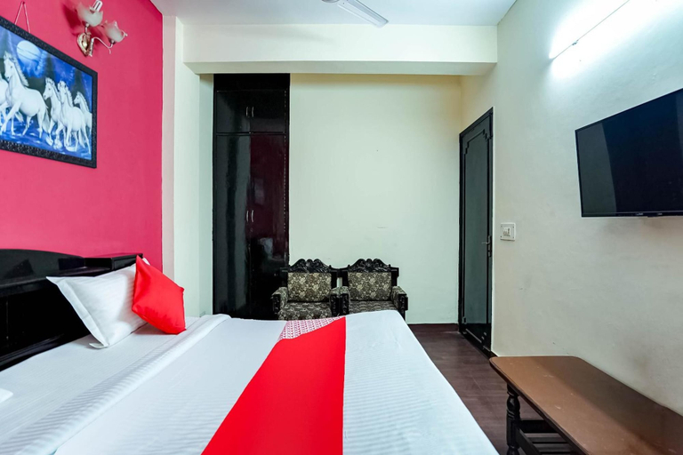 Bedroom 3, The Country Roads, Delhi