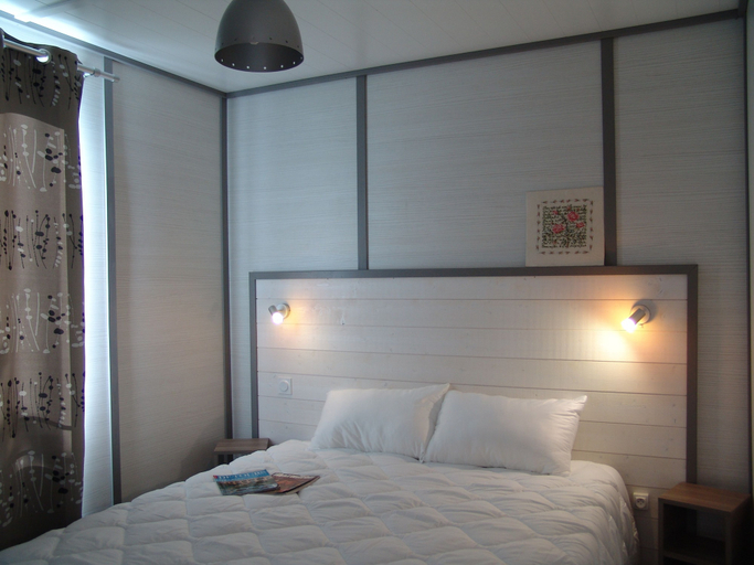 Bedroom 3, Village de vacances La Colline Des Ocres, Vaucluse