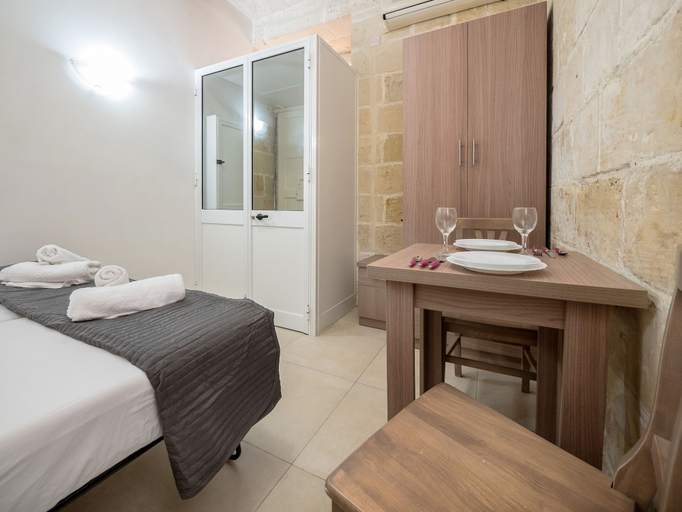 Bedroom 3, Valletta Holiday Old Theatre Lane