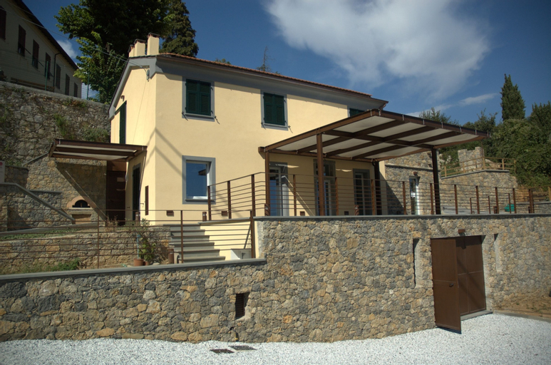 Sant'Anna Hostel, La Spezia