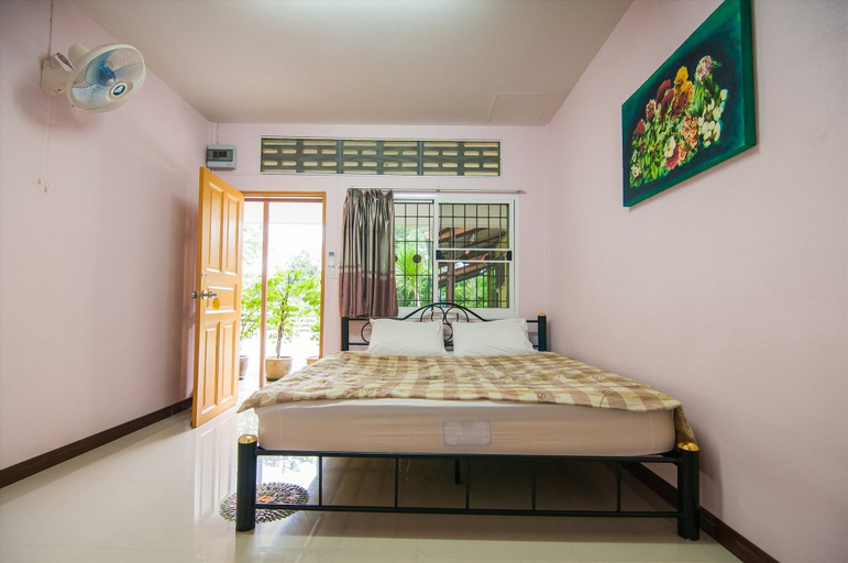 Bedroom 2, Bansabai Raiwan Resort, Muang Chanthaburi