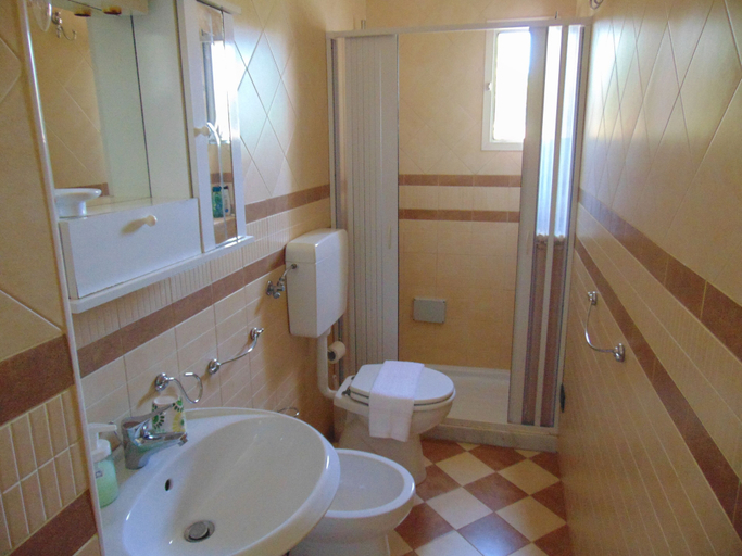 Bathroom 5, B&B Alloggio in Villa Cristina, Lecce