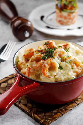 Food & Drinks 7